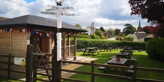 Plus de détails pour 3 High St, Ulceby - Local commercial à vendre
