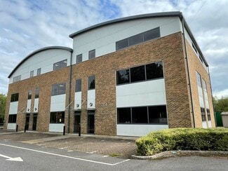 Plus de détails pour The Courtyard, Wooburn Green - Bureau à louer