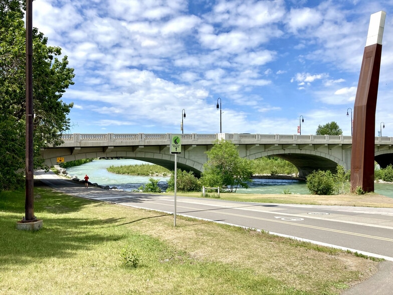 View Photo