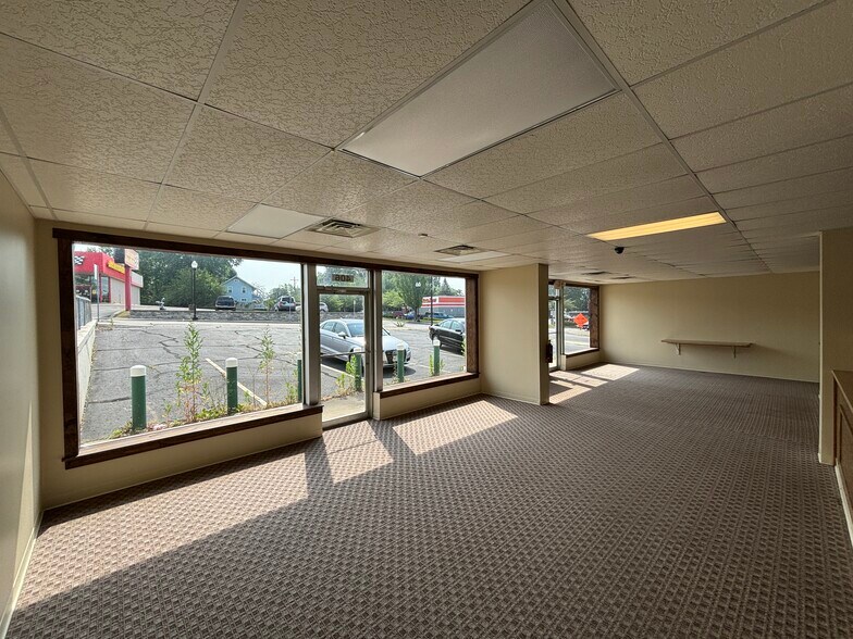 406 Beall Ave, Wooster, OH à louer - Photo intérieure – Image 3 sur 8