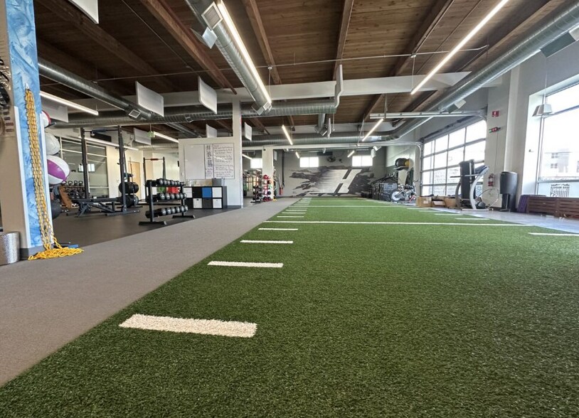 2015 Dallas St, Aurora, CO à louer - Photo de l’immeuble – Image 2 sur 22