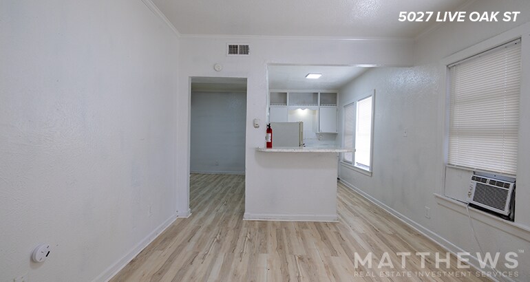 East Dallas, TX Multifamily Portfolio portefeuille de 5 biens à vendre sur LoopNet.fr - Photo de l’immeuble – Image 3 sur 8