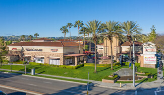 Plus de détails pour 3833-4093 Grand Ave, Chino, CA - Local commercial à louer
