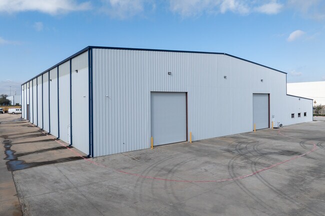 Plus de détails pour 13802 Furman Rd, Houston, TX - Industriel/Logistique à louer