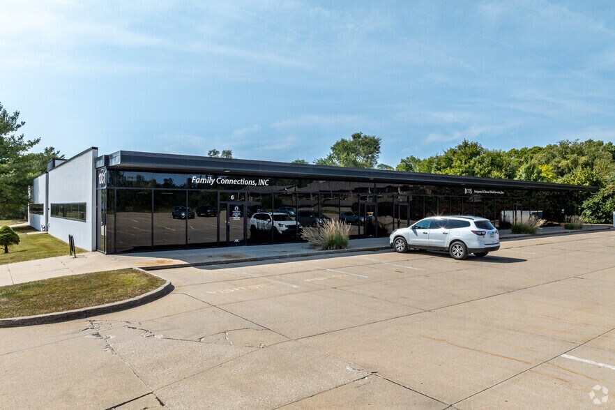 1031 Office Park Rd, West Des Moines, IA à louer - Photo de l’immeuble – Image 3 sur 5