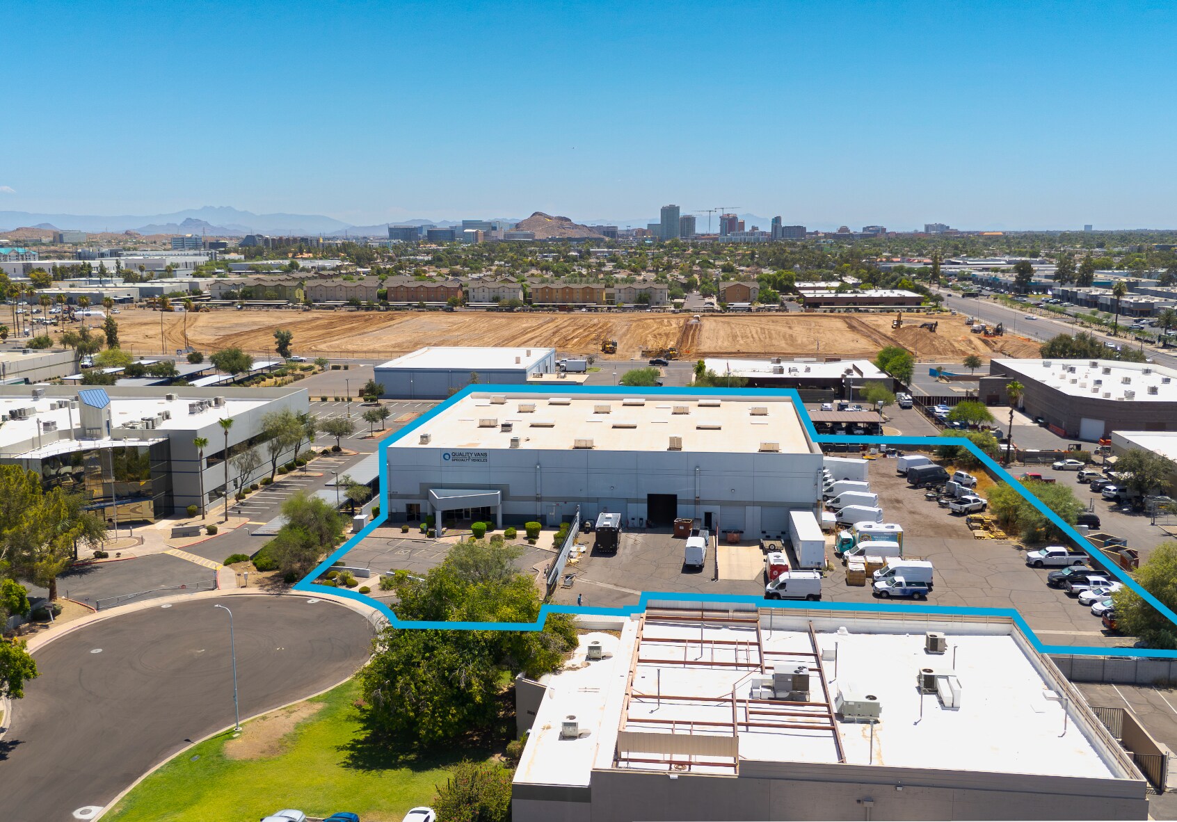 2113 W 7th St, Tempe, AZ à louer Photo de l’immeuble– Image 1 sur 10