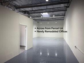 7020 Hayvenhurst Ave, Van Nuys, CA à louer Photo intérieure– Image 1 sur 2