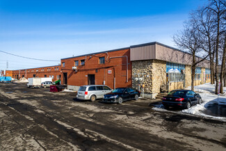 Plus de détails pour 4587-4625 Boul des Grandes-Prairies, Montréal, QC - Industriel/Logistique à louer