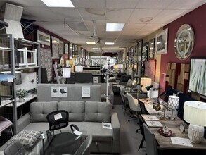 1222 Davie St, Vancouver, BC à louer Photo intérieure– Image 1 sur 1