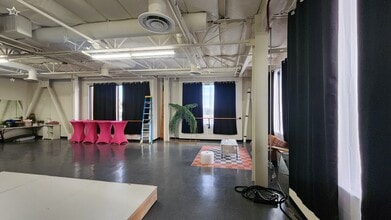 7485 W Azure Dr, Las Vegas, NV à louer Photo intérieure– Image 1 sur 4