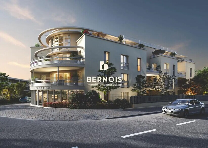 Local commercial dans Bormes-les-Mimosas à vendre - Photo de l’immeuble – Image 3 sur 3