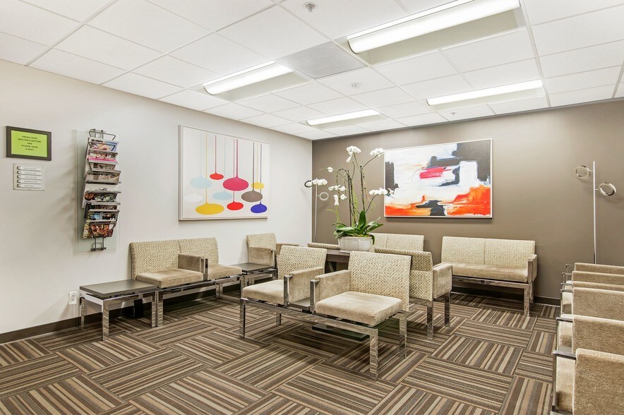 2080 Century Park E, Los Angeles, CA à louer - Photo intérieure – Image 3 sur 38