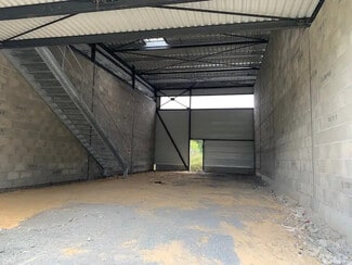 Plus de détails pour 350 Impasse D'Arkia, Ustaritz - Local d’activités à vendre