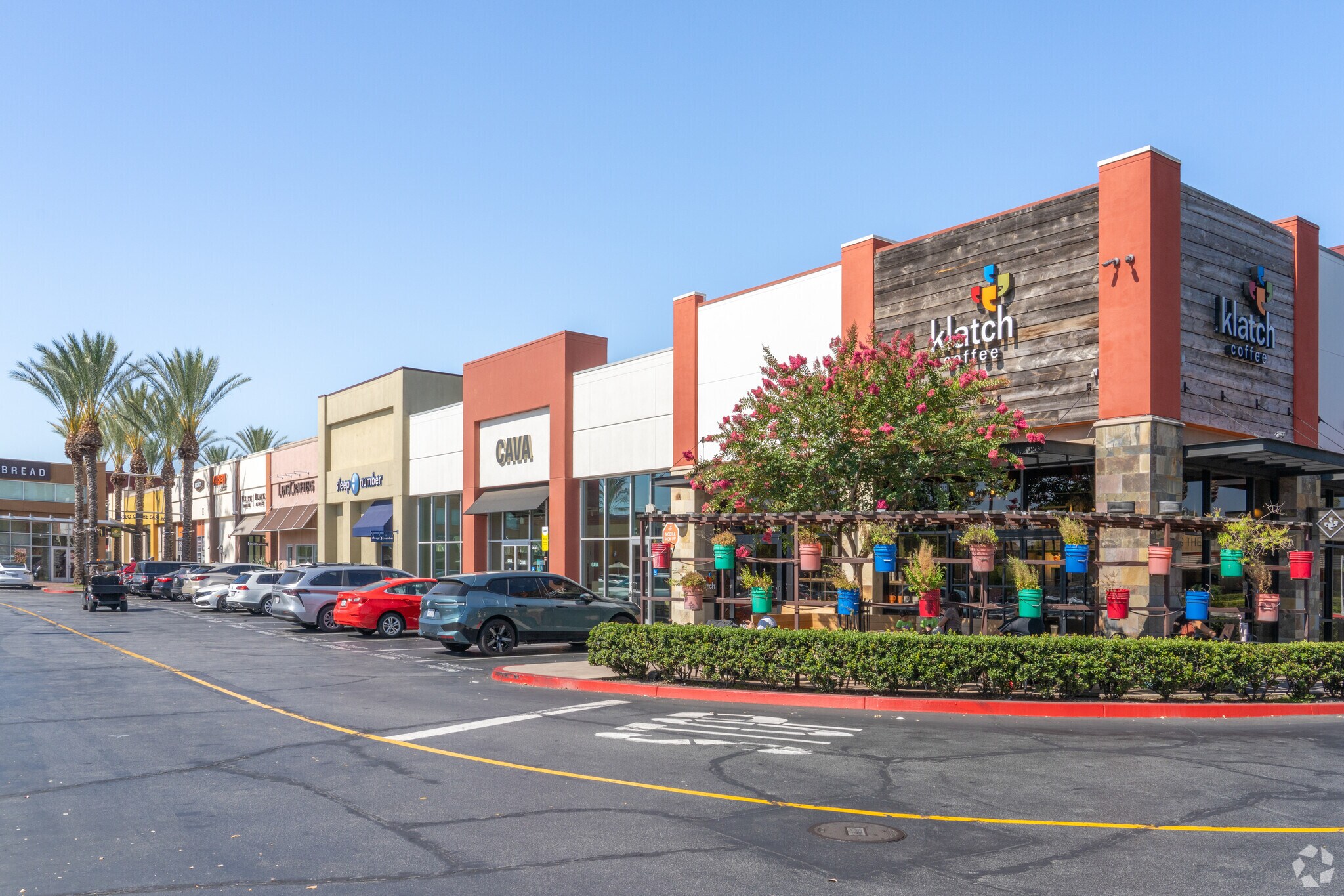 13865 City Center Dr, Chino Hills, CA à vendre Photo principale– Image 1 sur 5