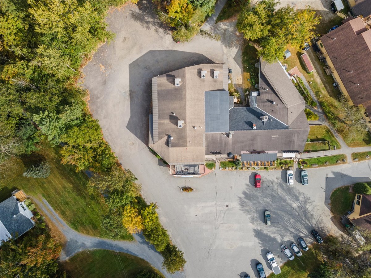 454 Mountain Rd, Stowe, VT à vendre Photo principale– Image 1 sur 53