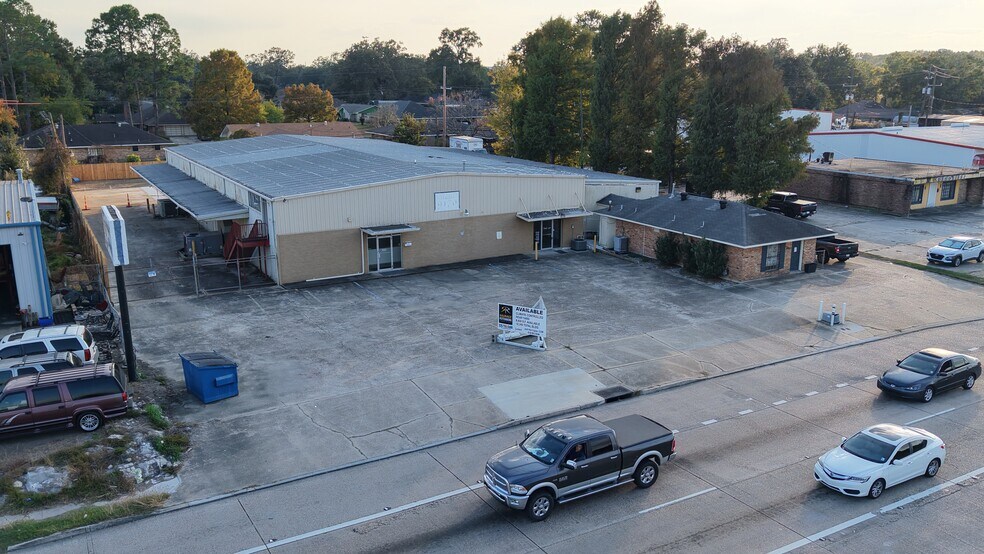 9162 S Choctaw Dr, Baton Rouge, LA à vendre - Photo de l’immeuble – Image 3 sur 36