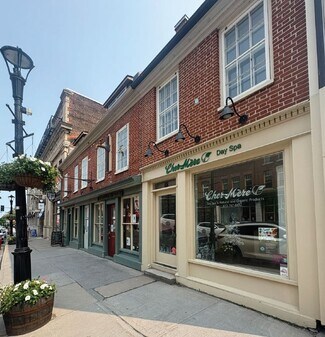 Plus de détails pour 68 Brock St, Kingston, ON - Local commercial à louer