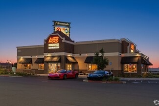 Plus de détails pour 3698 N Freeway Blvd, Sacramento, CA - Local commercial à louer