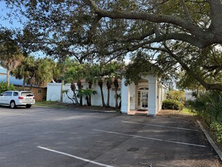 Plus de détails pour 1405 Pine St, Melbourne, FL - Bureau à vendre