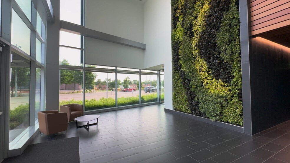 4201 Rivers Edge Pky, Council Bluffs, IA à louer - Vidéo sur l’annonce professionnelle – Image 2 sur 11