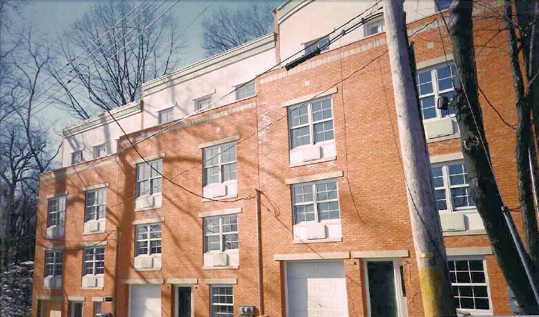 Riverdale Ave Portfolio portefeuille de 3 biens à vendre sur LoopNet.fr Photo principale– Image 1 sur 2