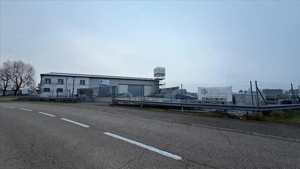 Industriel/Logistique dans Péronnas à louer - Photo de l’immeuble – Image 2 sur 10