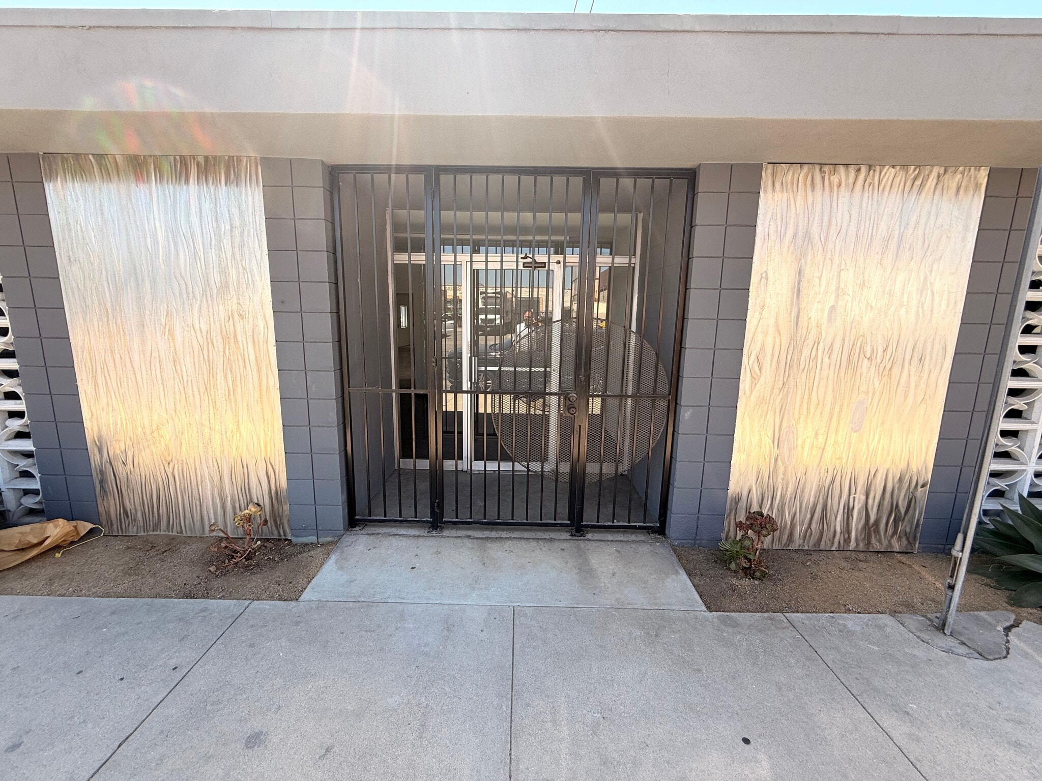 15208-15210 Stagg St, Van Nuys, CA à louer Photo intérieure– Image 1 sur 15
