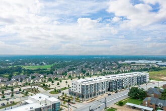 6309 Iron Horse Blvd, North Richland Hills, TX - VUE AÉRIENNE  vue de carte - Image1