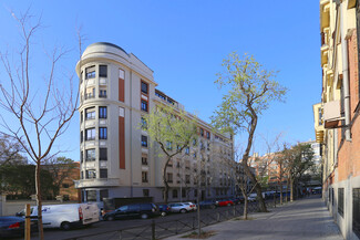 Plus de détails pour Calle del Seminario de Nobles, 4, Madrid - Bureau à louer