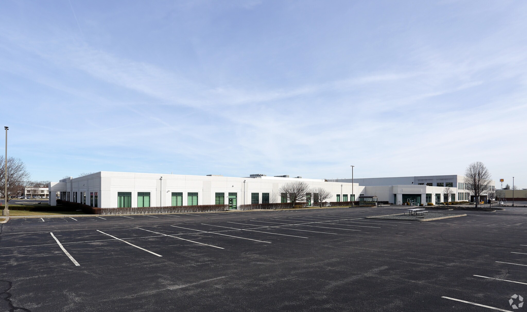 100 Sockanosset Cross Rd, Cranston, RI à louer Photo principale– Image 1 sur 19