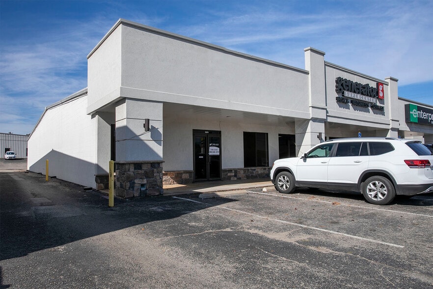 3215-3235 S Southwest Loop 323, Tyler, TX à louer - Photo de l’immeuble – Image 1 sur 26