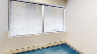 80 Cottontail Ln, Somerset, NJ à louer Numérisation 3D Matterport– Image 1 sur 7