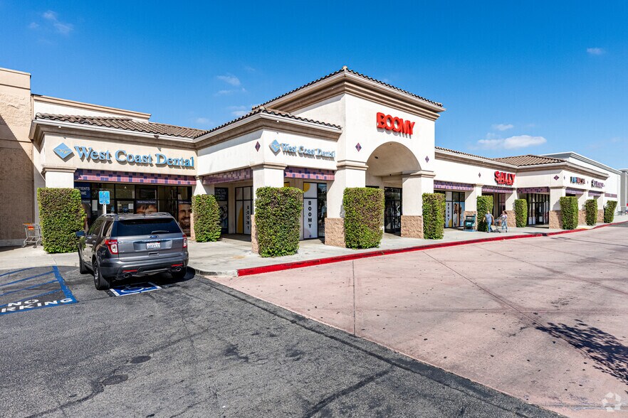 14525 Lakewood Blvd, Paramount, CA à vendre - Photo de l’immeuble – Image 3 sur 26