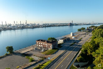 2380 Military St, Port Huron, MI - VUE AÉRIENNE vue de carte - Image1