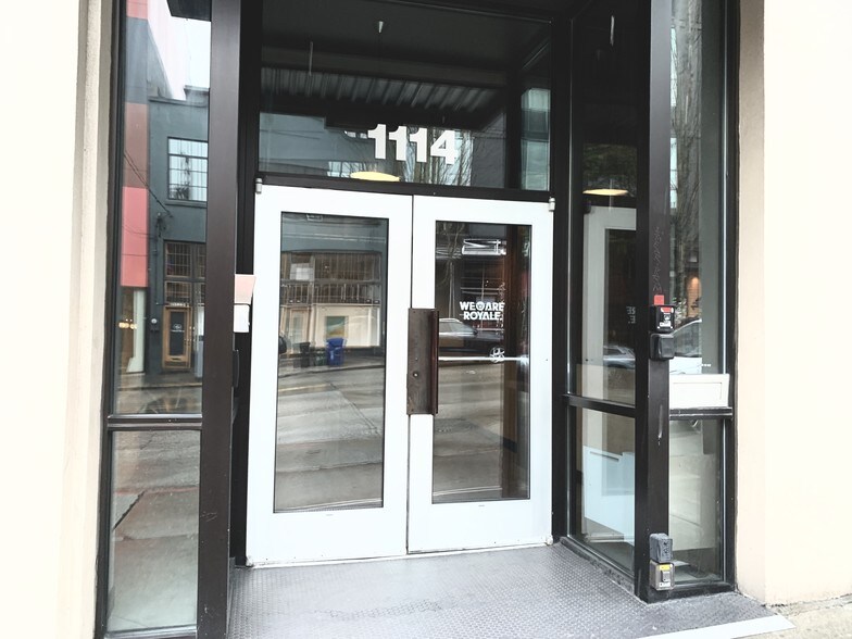 1122 E Pike St, Seattle, WA à louer - Photo de l’immeuble – Image 3 sur 5