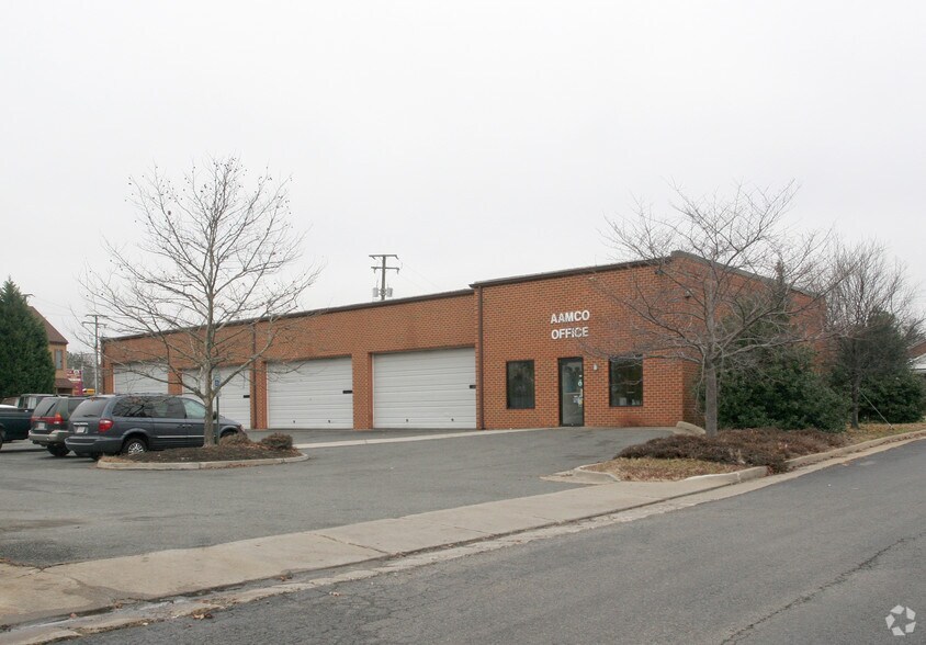 10231 Hull Street Rd, Midlothian, VA à vendre - Photo principale – Image 1 sur 2