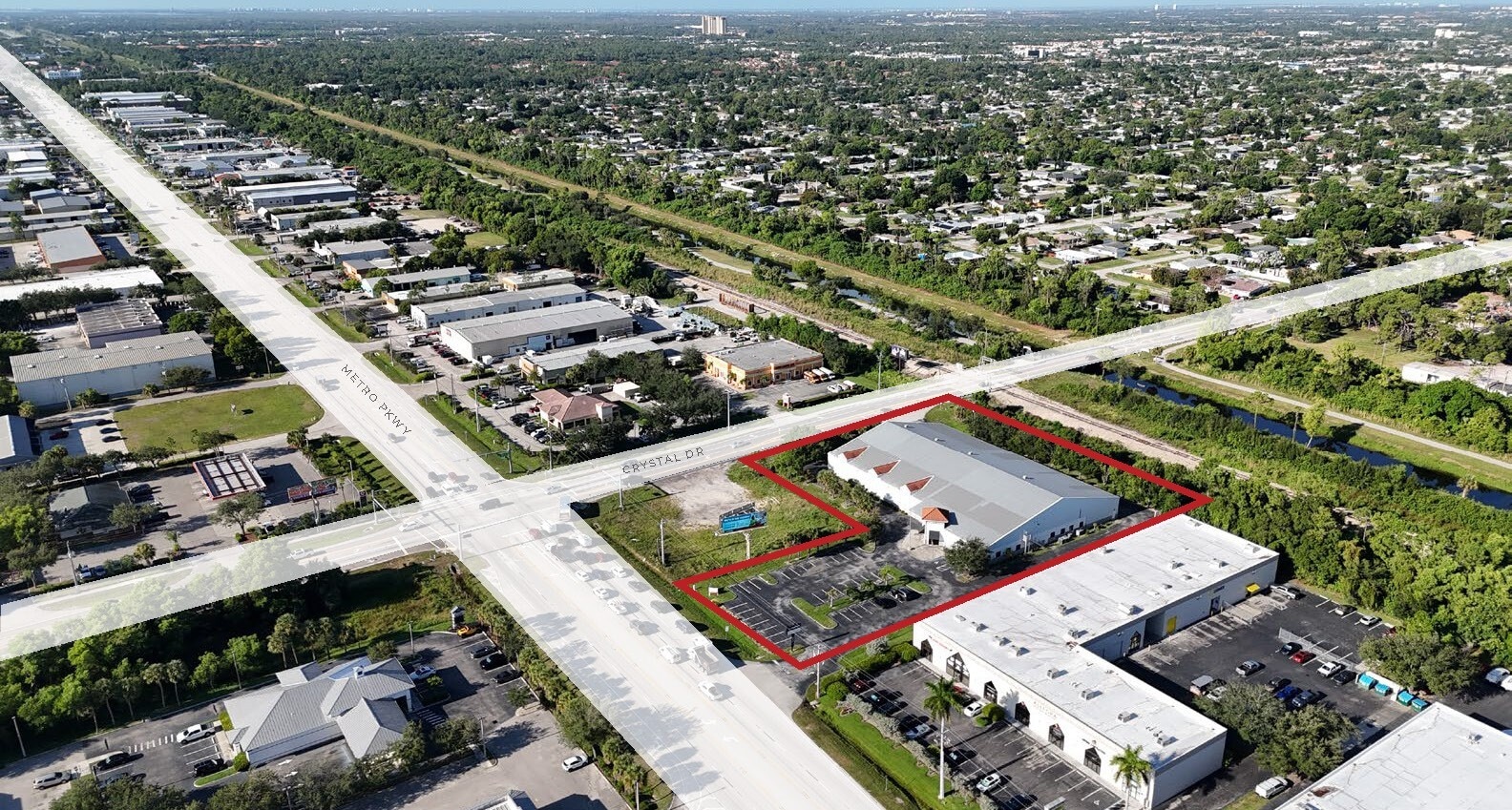 12180 Metro Pky, Fort Myers, FL à louer Aérien– Image 1 sur 9