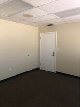 7211 N Dale Mabry, Tampa, FL à louer Photo intérieure– Image 1 sur 1
