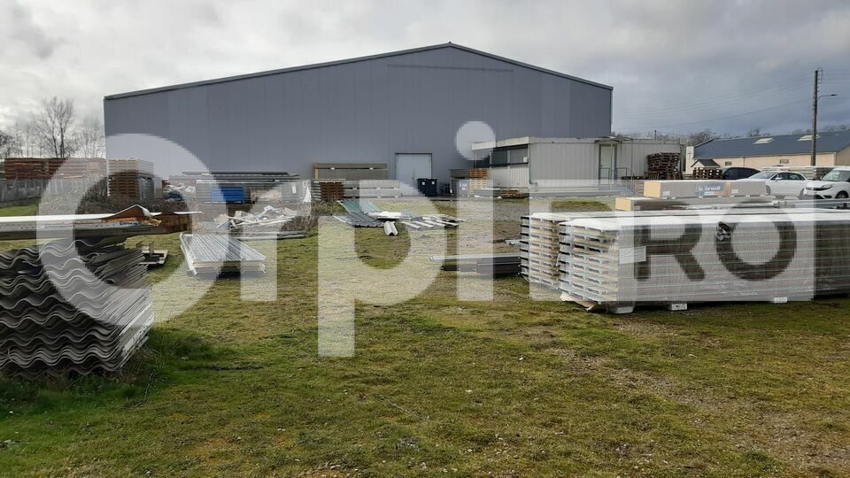 Industriel/Logistique dans Montluçon à louer - Photo de l’immeuble – Image 2 sur 4