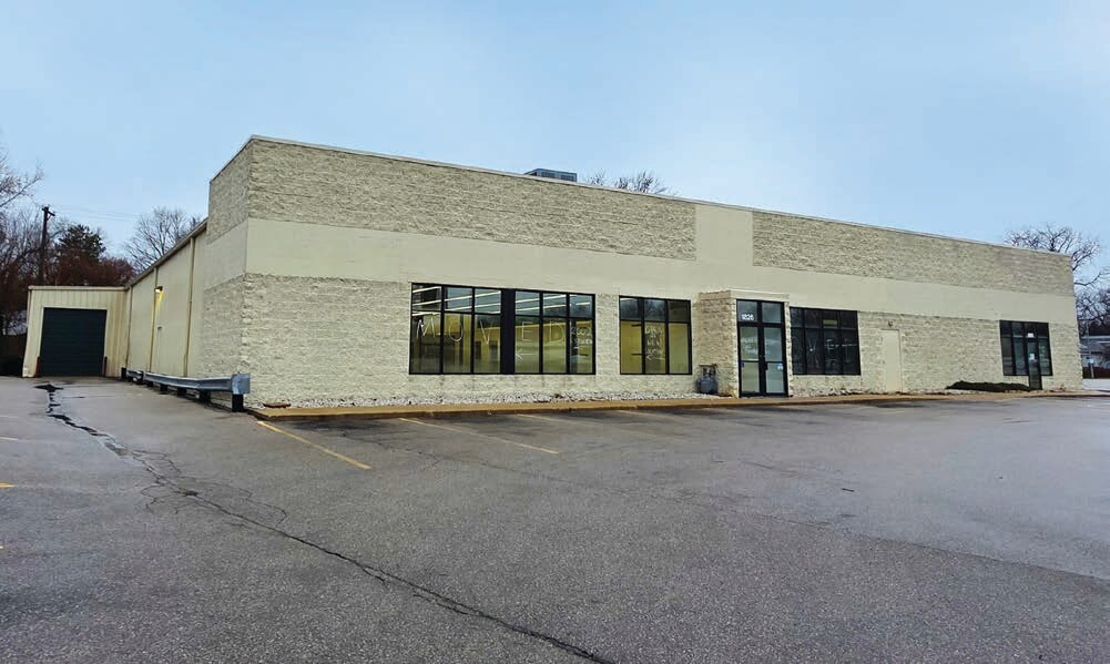 1826 S Stoughton Rd, Madison, WI à louer Photo principale– Image 1 sur 3