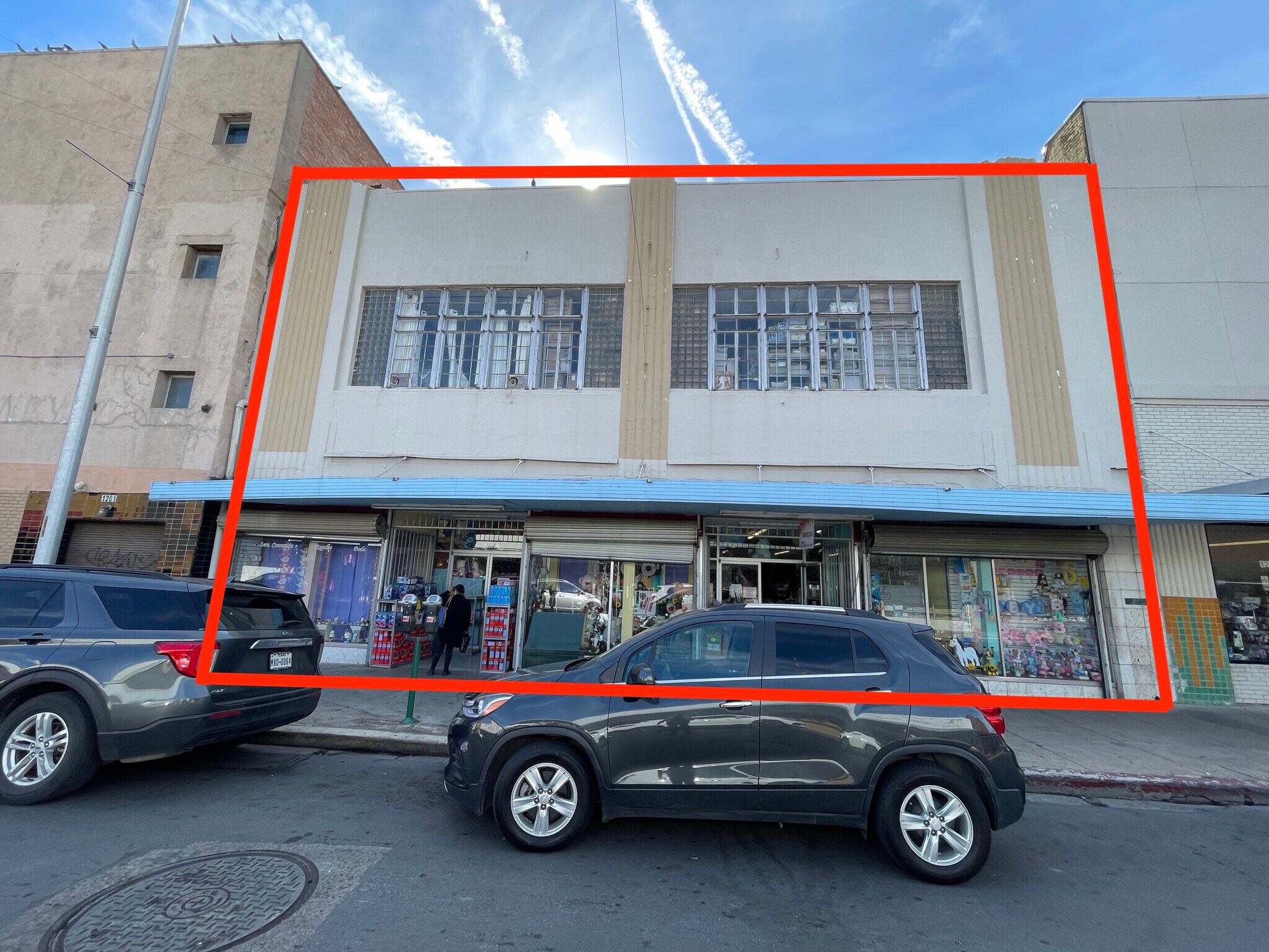 DOWNTOWN Laredo Retail Portfolio portefeuille de 4 biens à vendre sur LoopNet.fr Photo de l’immeuble– Image 1 sur 53