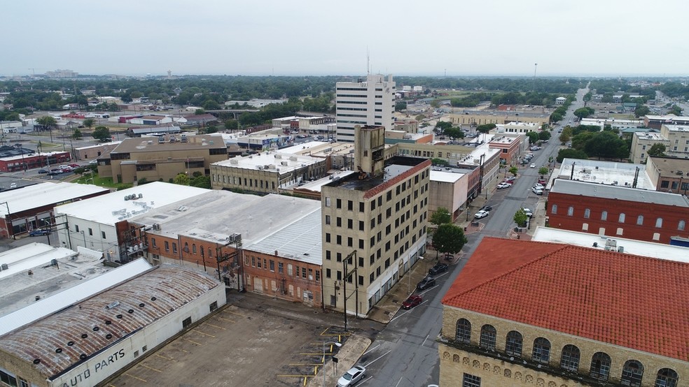 103 E Central Ave, Temple, TX à louer - Photo de l’immeuble – Image 3 sur 4