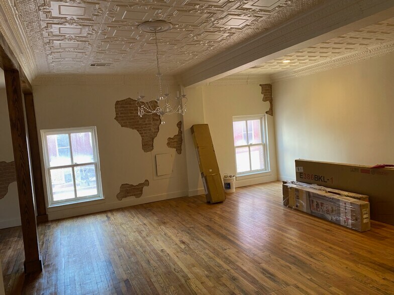 109 W Virginia St, McKinney, TX à louer - Photo de l’immeuble – Image 2 sur 6