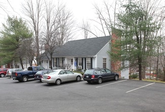 Plus de détails pour 45 W Main St, Avon, CT - Bureau à vendre