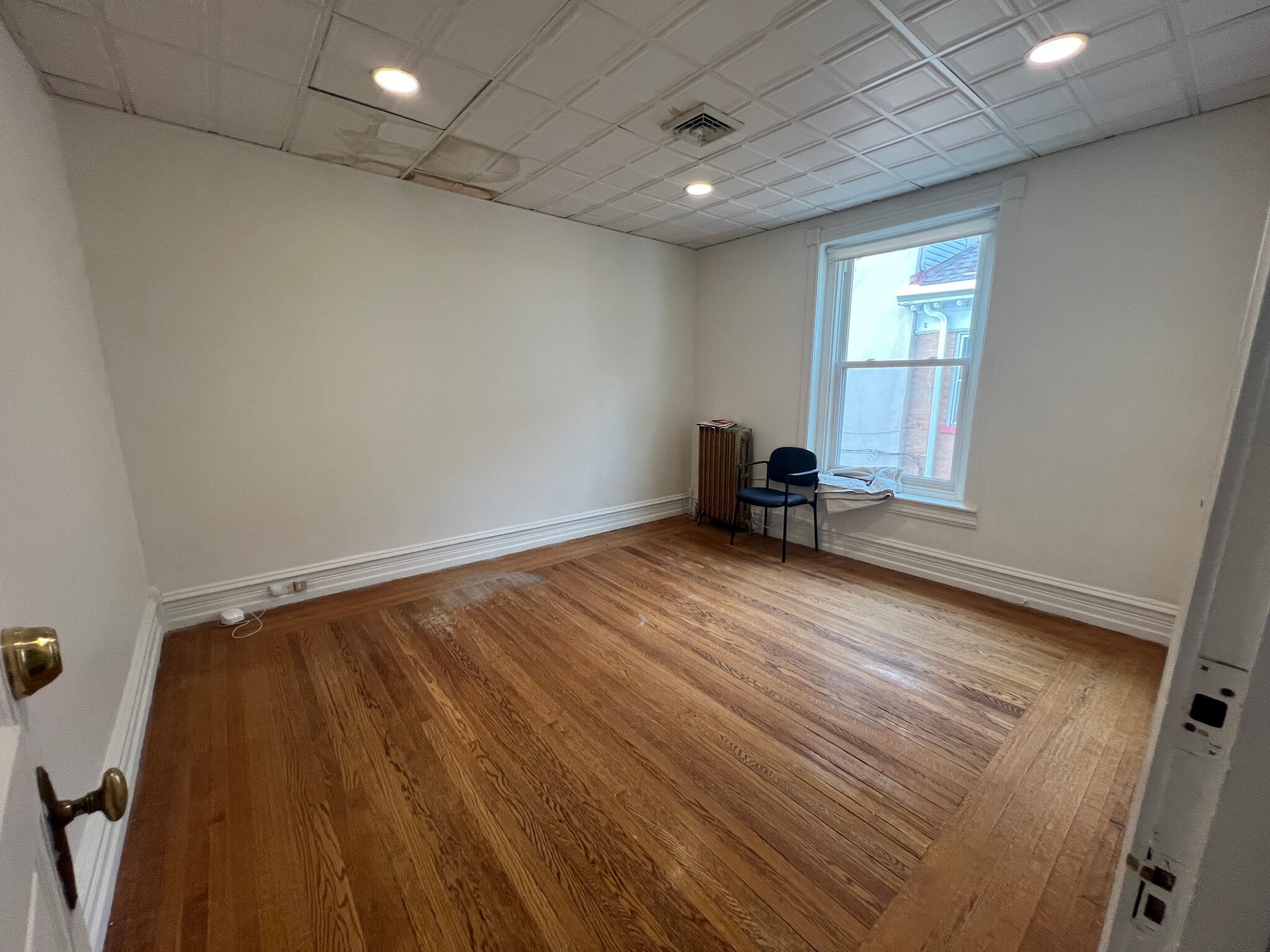 1242-1244 W Hamilton St, Allentown, PA à louer Photo intérieure– Image 1 sur 3