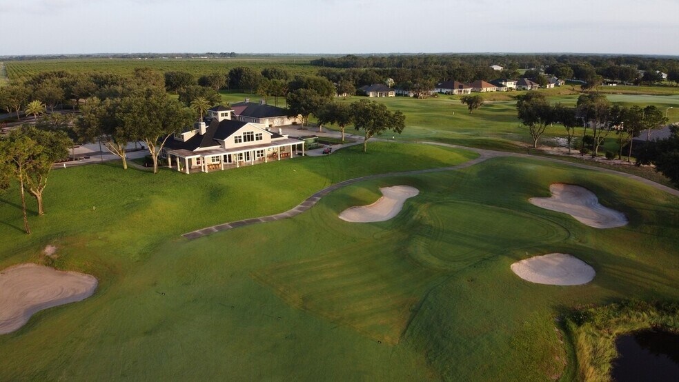 4100 Carter Creek Dr, Avon Park, FL à vendre - Photo principale – Image 1 sur 22