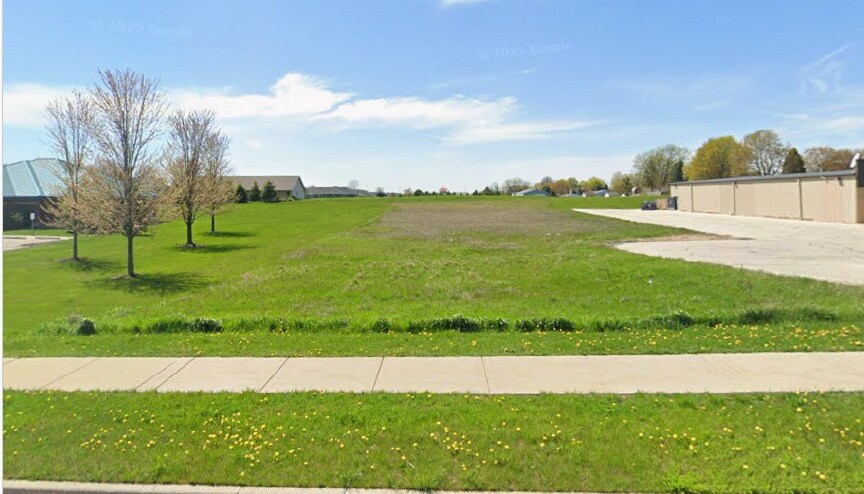 East Ave, Lomira, WI à vendre - Photo principale – Image 1 sur 2