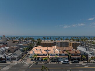 Plus de détails pour 611 E Balboa Blvd, Newport Beach, CA - Local commercial à vendre