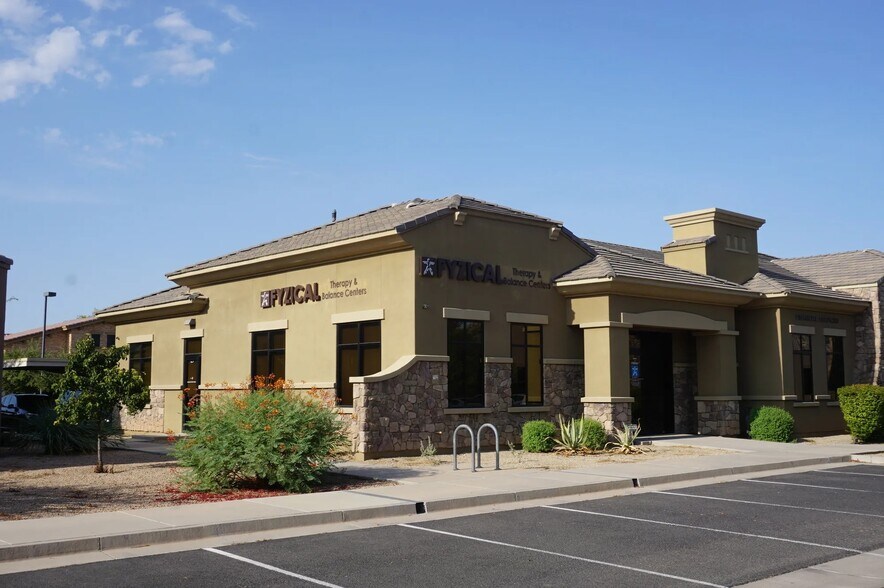 1807 E Queen Creek Rd, Chandler, AZ à vendre - Photo de l’immeuble – Image 2 sur 8