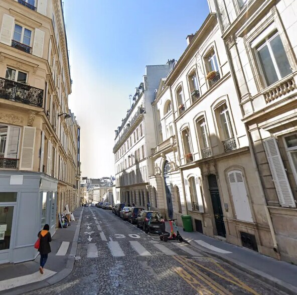 Local commercial dans Paris à louer - Photo de l’immeuble – Image 1 sur 2